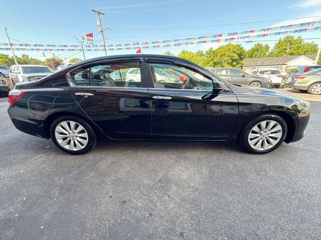 Photo of 2013 Black Honda Accord