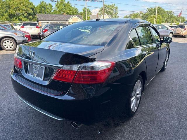 Photo of 2013 Black Honda Accord