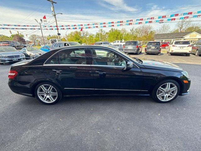 Photo of 2010 Black Mercedes-Benz E-Class