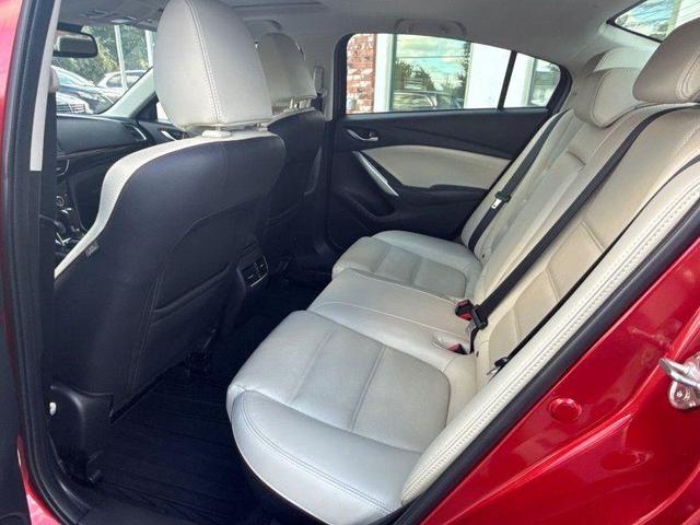 Photo of 2014 Soul Red Metallic Mazda Mazda6