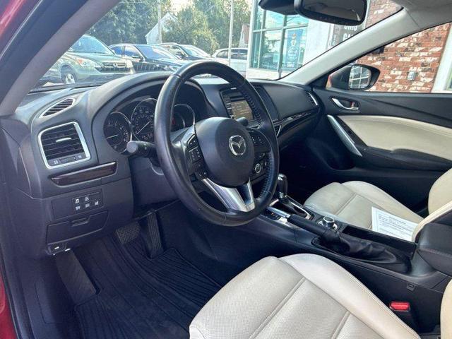 Photo of 2014 Soul Red Metallic Mazda Mazda6