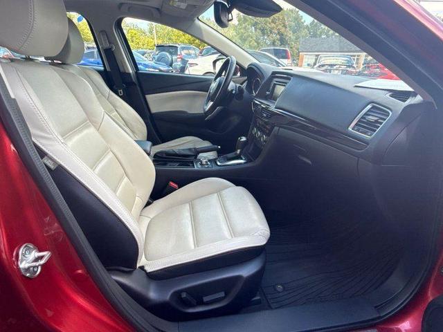 Photo of 2014 Soul Red Metallic Mazda Mazda6