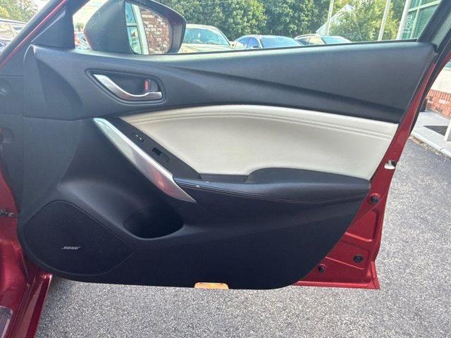 Photo of 2014 Soul Red Metallic Mazda Mazda6