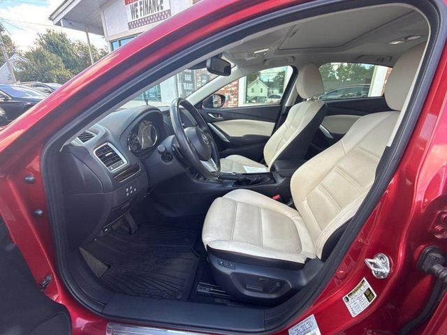 Photo of 2014 Soul Red Metallic Mazda Mazda6