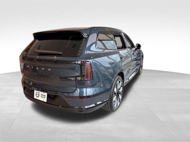 Photo of 2025 Denim Blue Metallic Volvo EX90