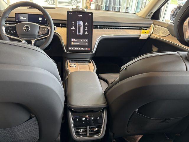 Photo of 2025 Denim Blue Metallic Volvo EX90