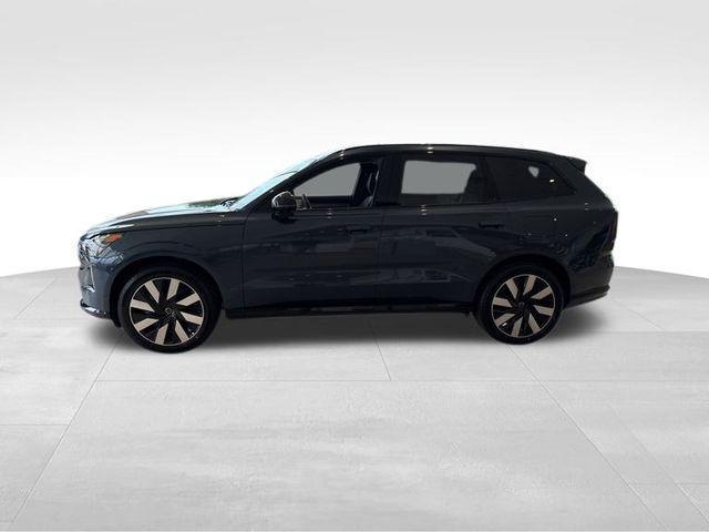 Photo of 2025 Denim Blue Metallic Volvo EX90