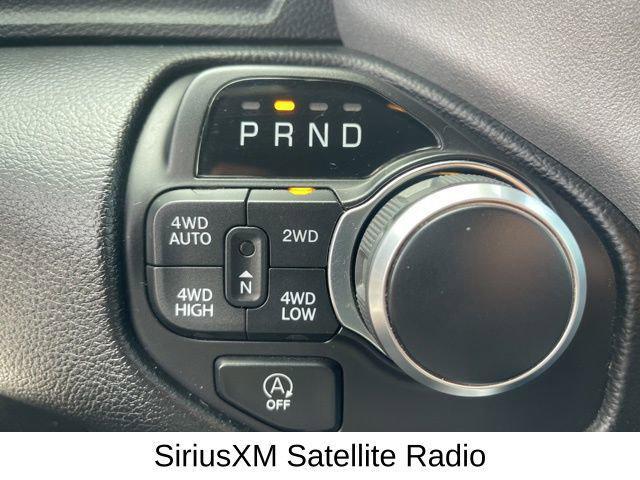 Photo of 2020 Diamond Black Crystal Pearlcoat RAM 1500
