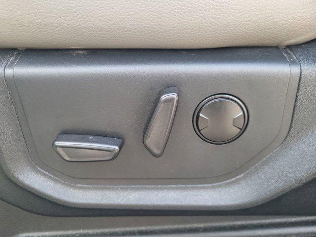 Photo of 2020 STAR WHITE METALLIC TRI-COAT Ford F-150