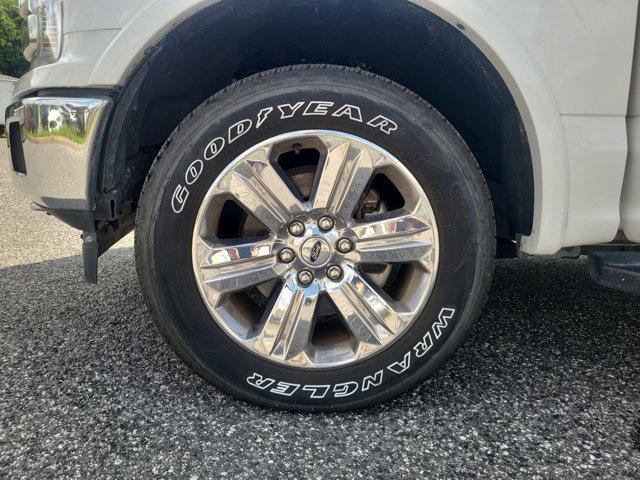 Photo of 2020 STAR WHITE METALLIC TRI-COAT Ford F-150