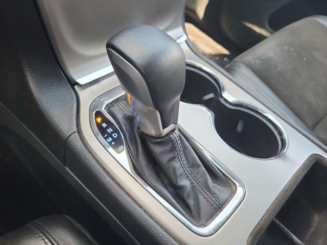Photo of 2019 Bright White Clearcoat Jeep Grand Cherokee