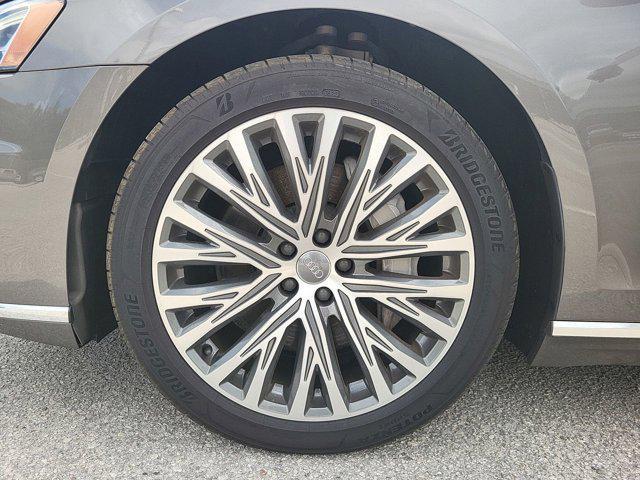Photo of 2019 Terra Gray Metallic Audi A8