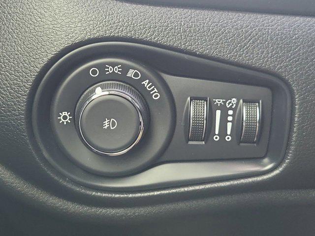 Photo of 2021 Graphite Gray Jeep Renegade