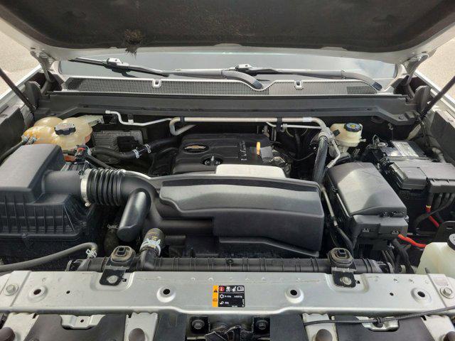 Photo of 2015 Silver Ice Metallic Chevrolet Colorado