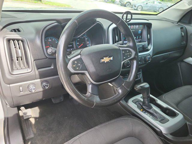 Photo of 2015 Silver Ice Metallic Chevrolet Colorado