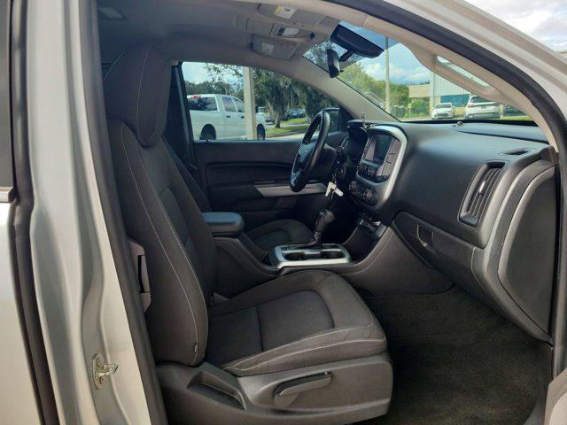 Photo of 2015 Silver Ice Metallic Chevrolet Colorado