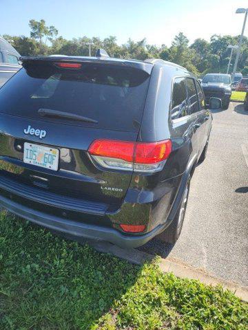 Photo of 2016 Brilliant Black Crystal Pearlcoat Jeep Grand Cherokee