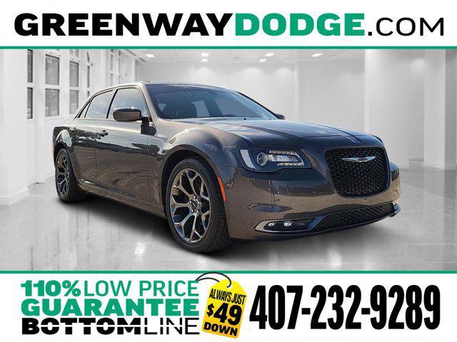 2016 Chrysler 300