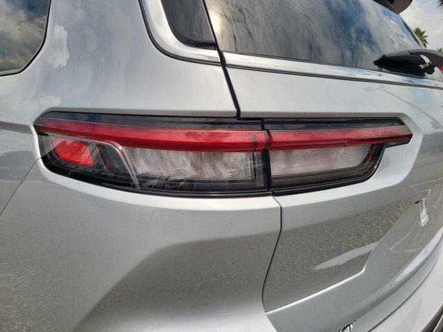 Photo of 2025 Silver Zynith Jeep Grand Cherokee L