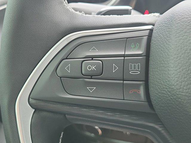 Photo of 2025 Silver Zynith Jeep Grand Cherokee L