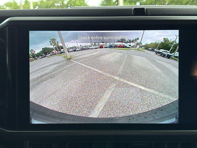 Photo of 2025 Bright White Clearcoat Jeep Wrangler
