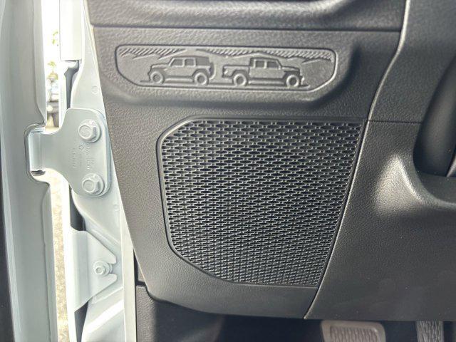 Photo of 2025 Bright White Clearcoat Jeep Wrangler