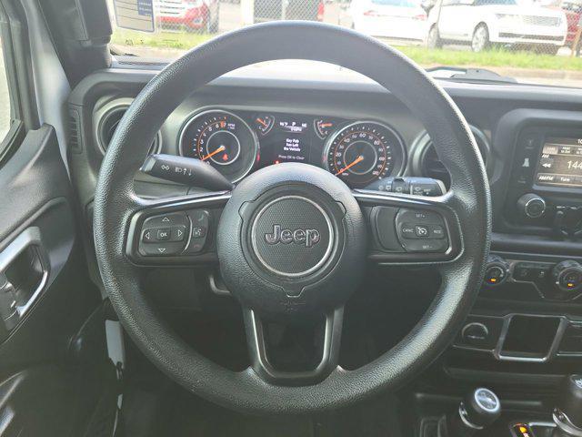 Photo of 2018 Bright White Clearcoat Jeep Wrangler Unlimited