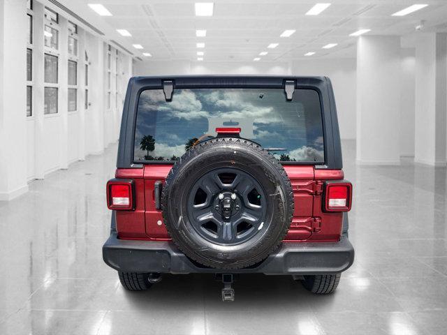 Photo of 2021 Snazzberry Pearlcoat Jeep Wrangler Unlimited