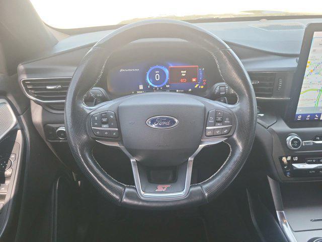 Photo of 2020 AGATE BLACK METALLIC Ford Explorer