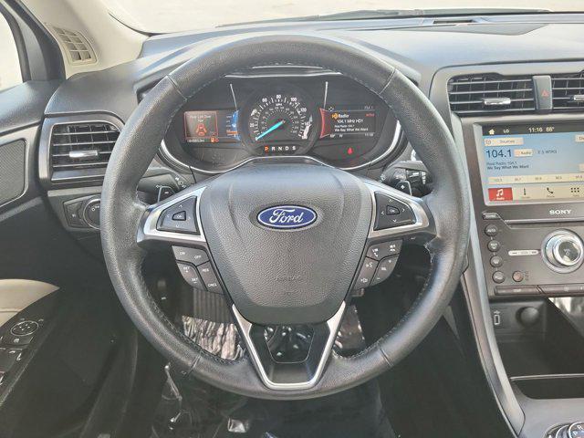 Photo of 2018 OXFORD WHITE Ford Fusion