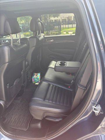 Photo of 2020 Slate Blue Pearlcoat Jeep Grand Cherokee