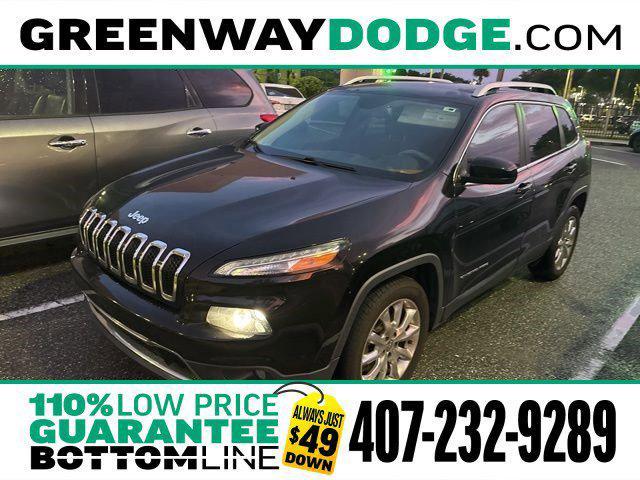 Photo of 2017 Diamond Black Crystal Pearlcoat Jeep Cherokee