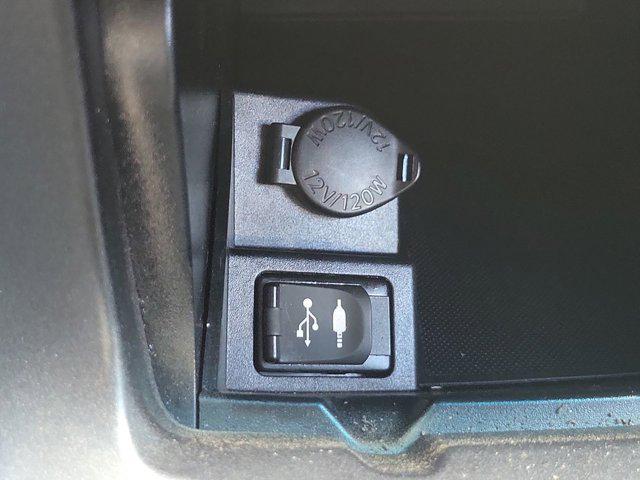 Photo of 2016 Predawn Gray Mica Toyota Camry
