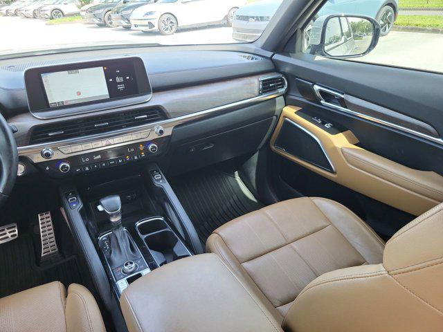 Photo of 2022 Wolf Gray Kia Telluride