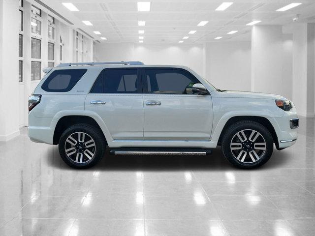 Photo of 2022 Blizzard Pearl Toyota 4Runner