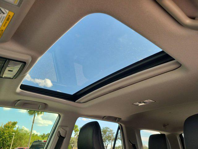 Photo of 2022 Blizzard Pearl Toyota 4Runner