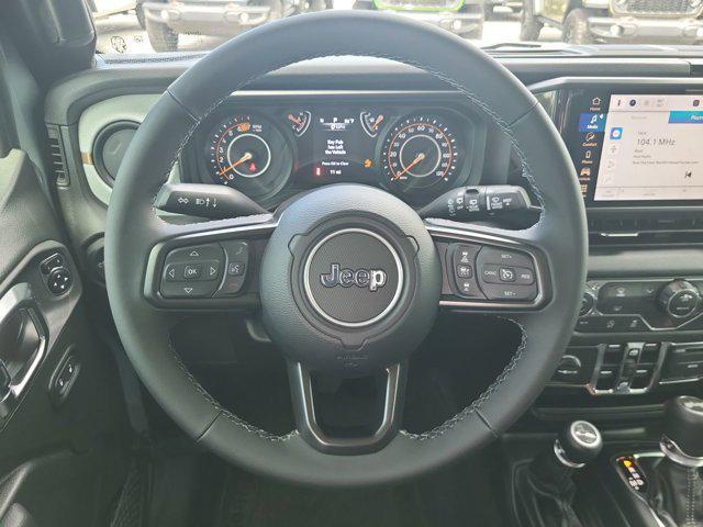 Photo of 2025 Anvil Clearcoat Jeep Wrangler