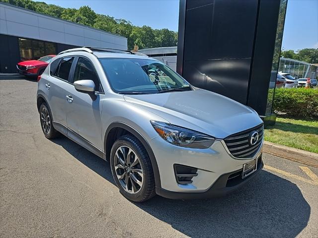 Photo of 2016 Sonic Silver Metallic Mazda CX-5