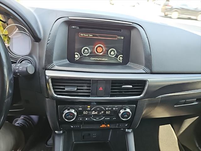 Photo of 2016 Sonic Silver Metallic Mazda CX-5