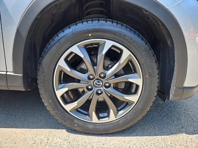 Photo of 2016 Sonic Silver Metallic Mazda CX-5