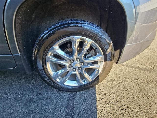 Photo of 2019 Satin Steel Metallic Chevrolet Traverse