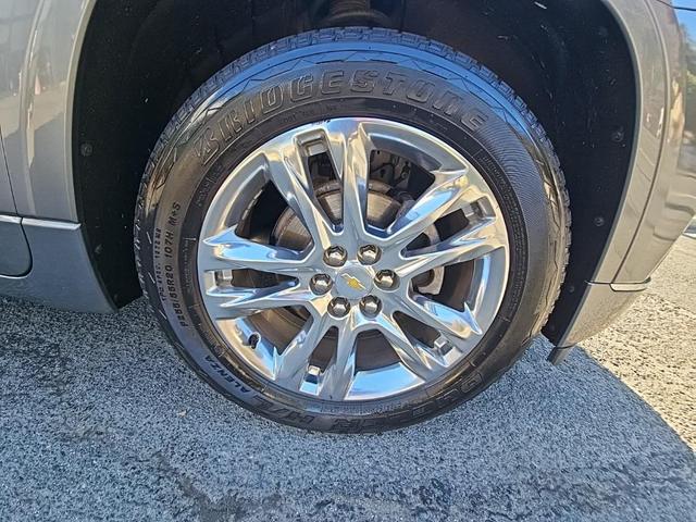 Photo of 2019 Satin Steel Metallic Chevrolet Traverse
