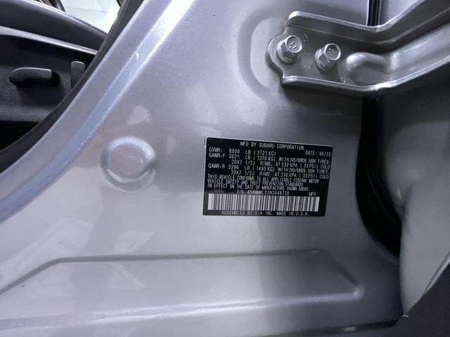 Photo of 2022 Ice Silver Metallic Subaru Ascent