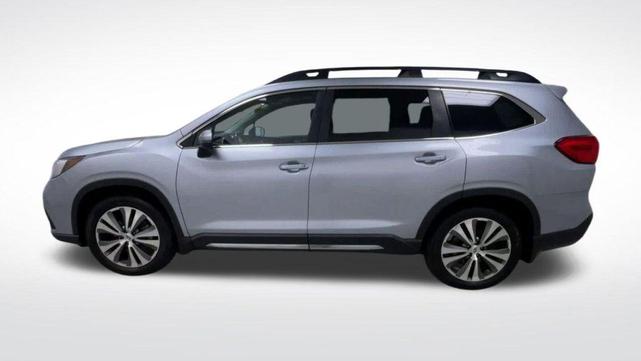 Photo of 2022 Ice Silver Metallic Subaru Ascent