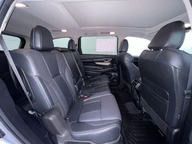 Photo of 2022 Ice Silver Metallic Subaru Ascent