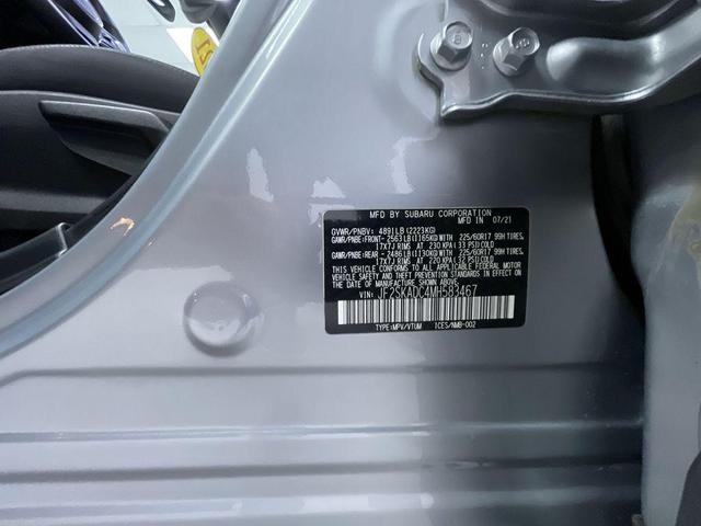 Photo of 2021 Ice Silver Metallic Subaru Forester