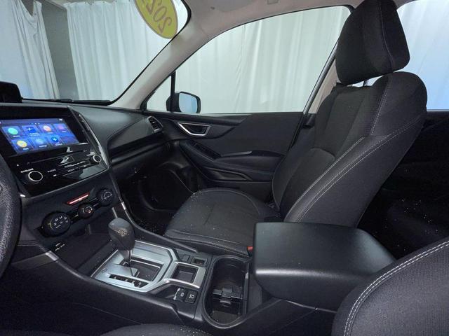 Photo of 2021 Ice Silver Metallic Subaru Forester