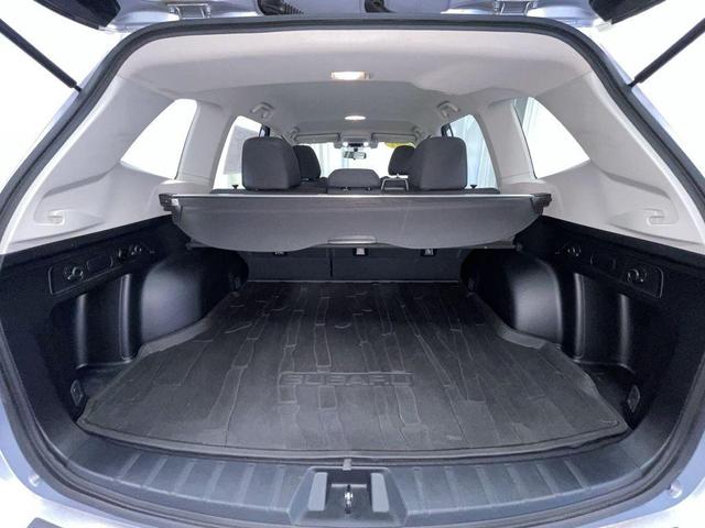 Photo of 2021 Ice Silver Metallic Subaru Forester