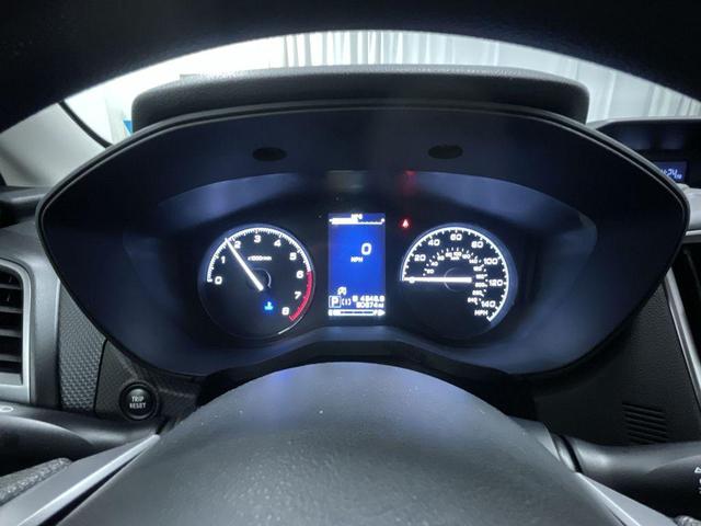 Photo of 2021 Ice Silver Metallic Subaru Forester