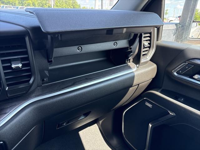 Photo of 2024 Summit White Chevrolet Silverado 2500